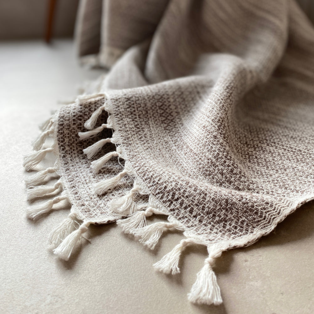 High Quality I Handwoven Natural Throw I Sustainable Artisan-made I Kaikô