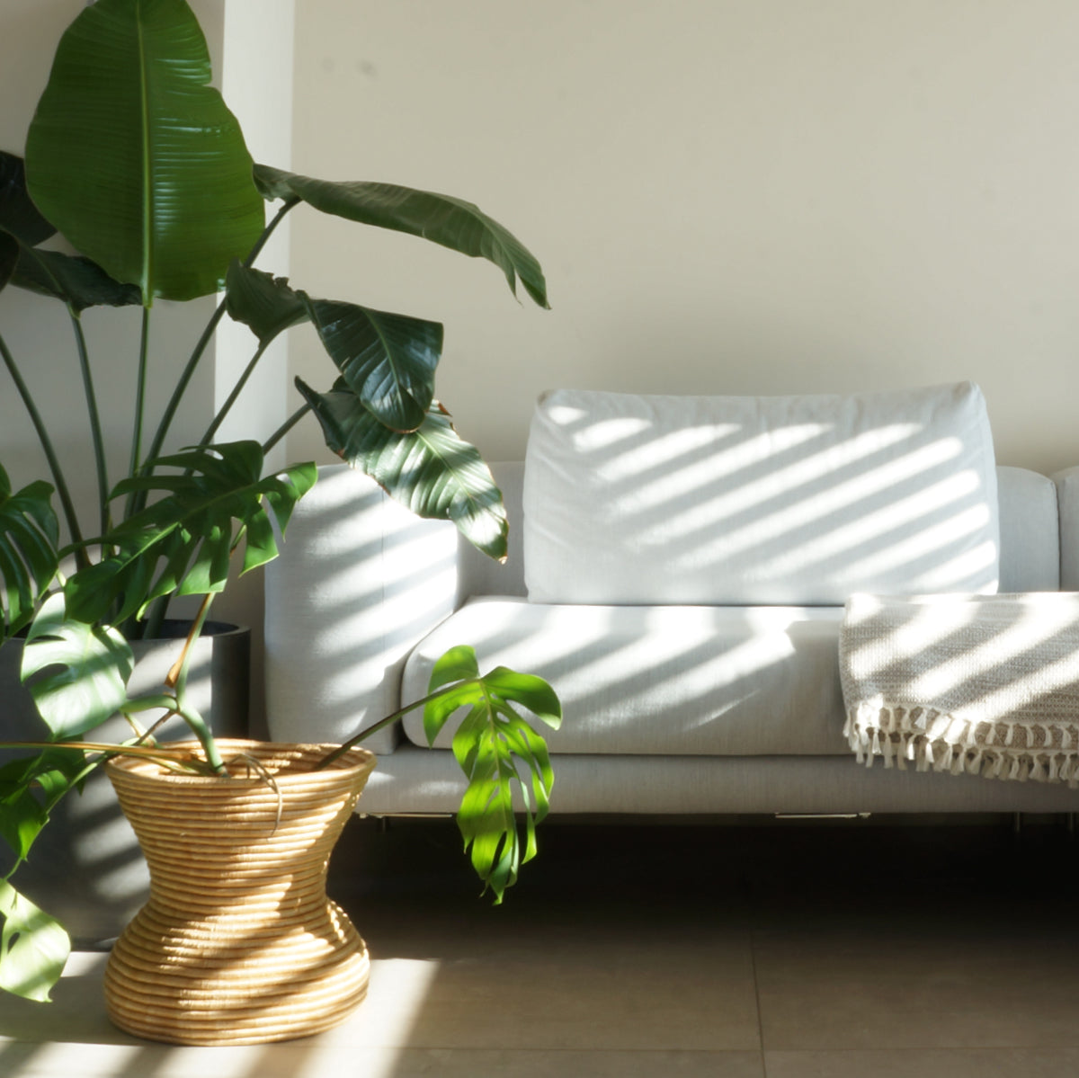 High quality handmade 3-in-1 ITUZE Mini Side Table  | Kaikô